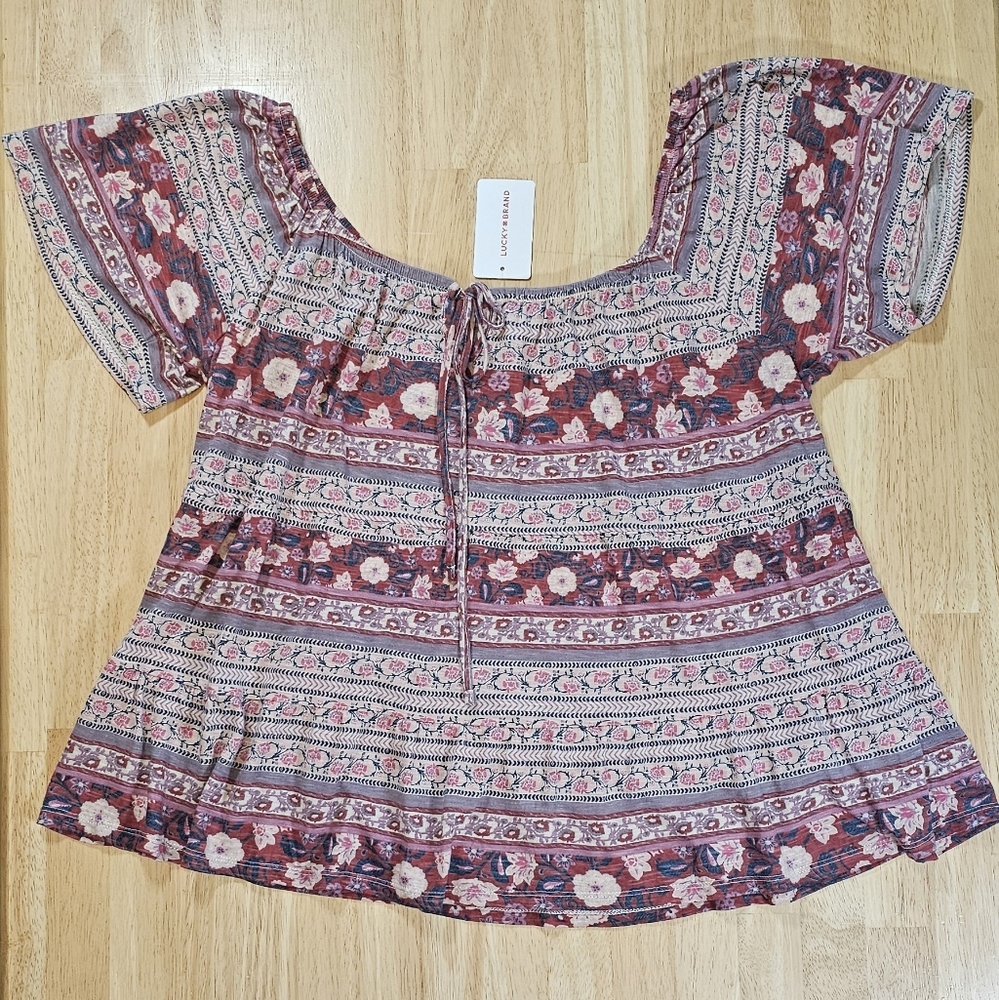 New✨️Floral Striped Blouse